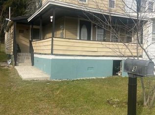 3 Trenton St, Delano, PA