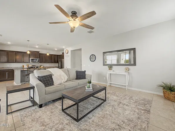 7147 E WATERFOWL Way, San Tan Valley, AZ 85143