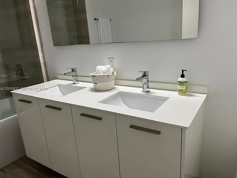 1300 Brickell Bay Dr #2307 — Photo 5