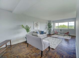377 S Harrison Street #8I, East Orange, NJ