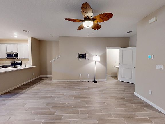 4th image of 2593 Sandy Dune Dr