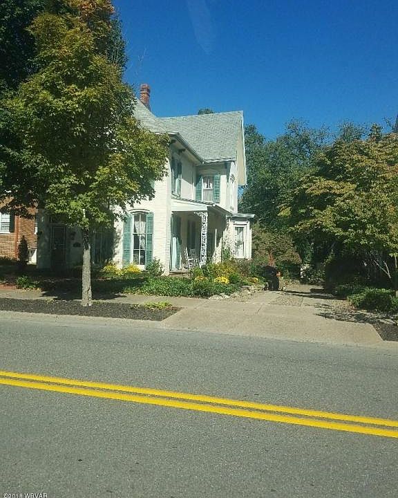 2nd image of 111 W Water St
