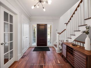 26 Puckeridge Cres, Toronto, ON M9B 3A2