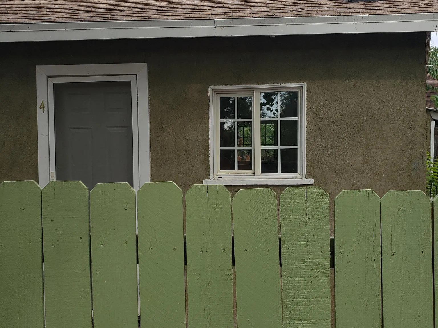Studio, 200 sqft, $1,300 — Photo 3