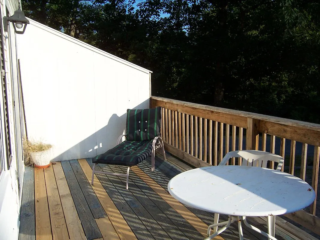 2 bed, 2.0 bath, 902 sqft, $1,650 — Photo 4