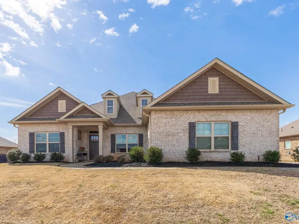 216 Maureen Dr, Madison, AL 35756
