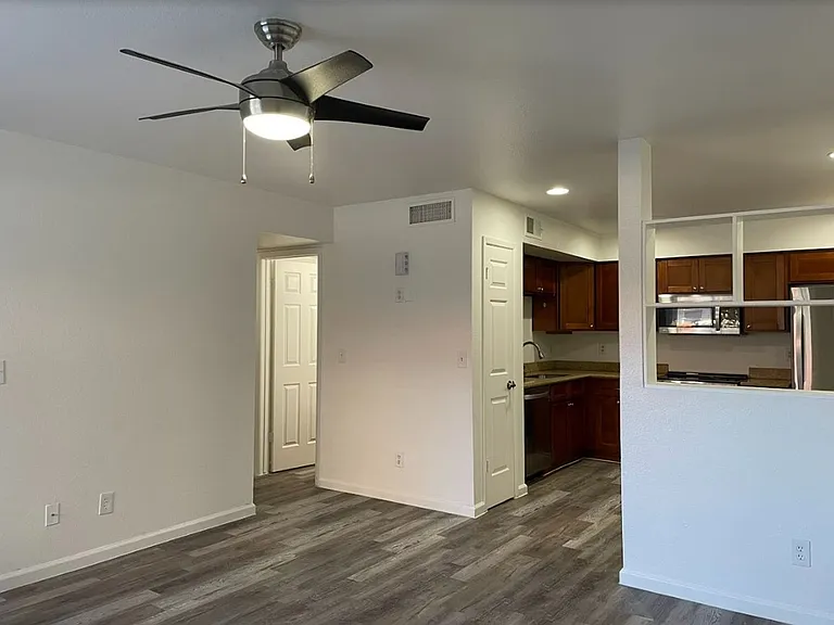 6229 E Greenway St — Photo 25