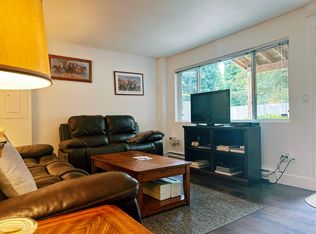 3825 164th St SW #B, Lynnwood, WA 98087