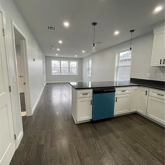 14 Sherwood St #2 — Photo 10