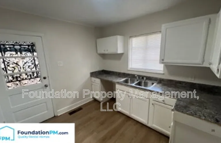 2143 Vollintine Ave — Photo 3