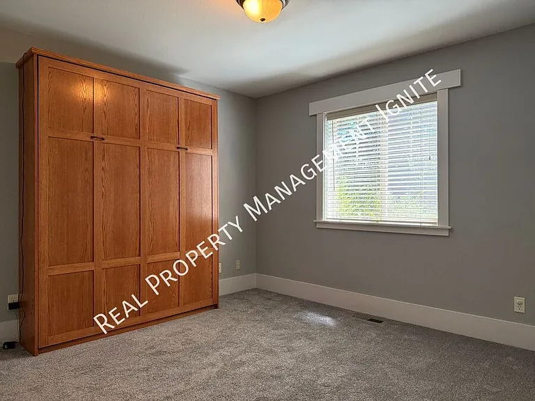 2955 NW Bordeaux Ln — Photo 13