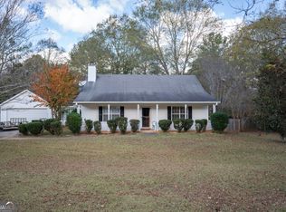 1239 Coan Dr, Locust Grove, GA 30248