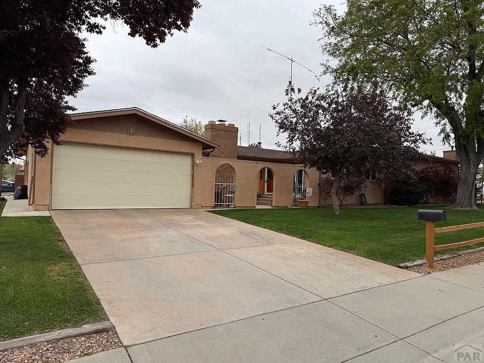 1st image of 134 La Rochelle Dr