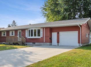 160 Walnut St, Kindred, ND 58051