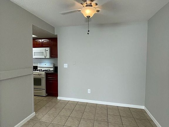 5th image of 22012 Hawaiian Ave APT A