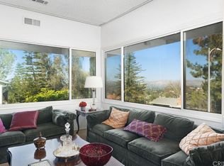 22620 Flamingo St, Woodland Hills, CA 91364