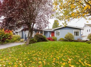 494 Allen Dr, Delta, BC