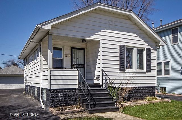 1st image of 1219 N Kelly Ave