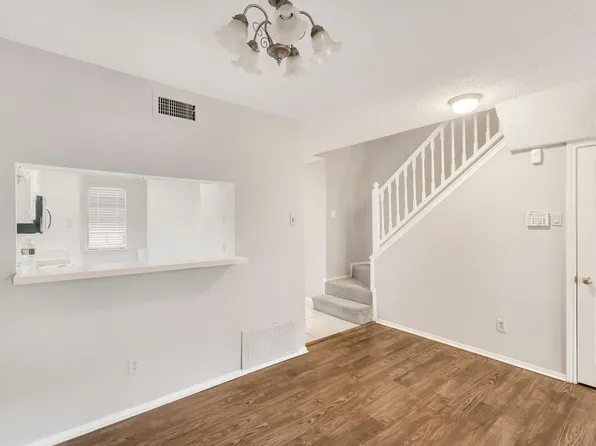 3635 Garden Brook Dr APT 11200, Farmers Branch, TX 75234