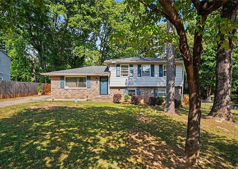 1st image of 6260 Crestview Ln