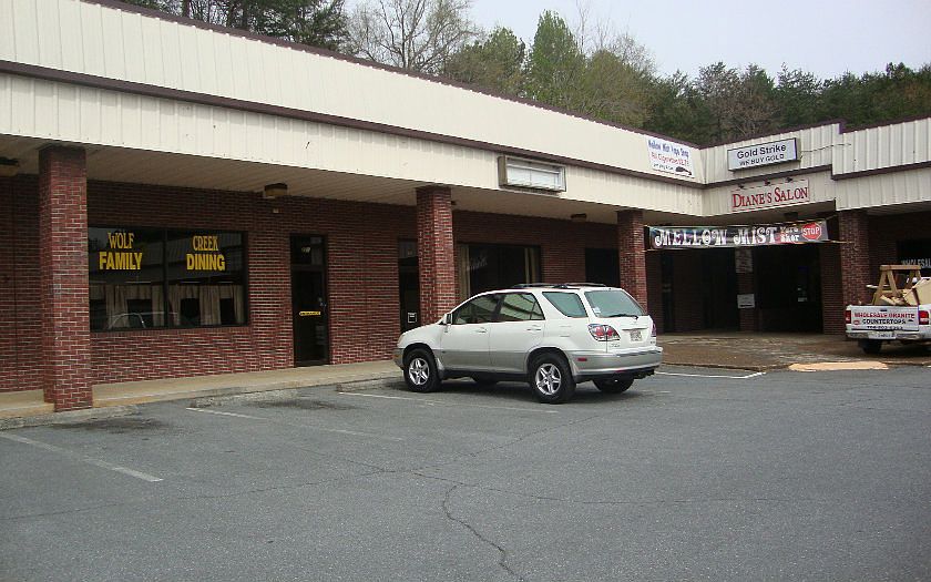 1st image of 941 Maddox Dr Ste 212