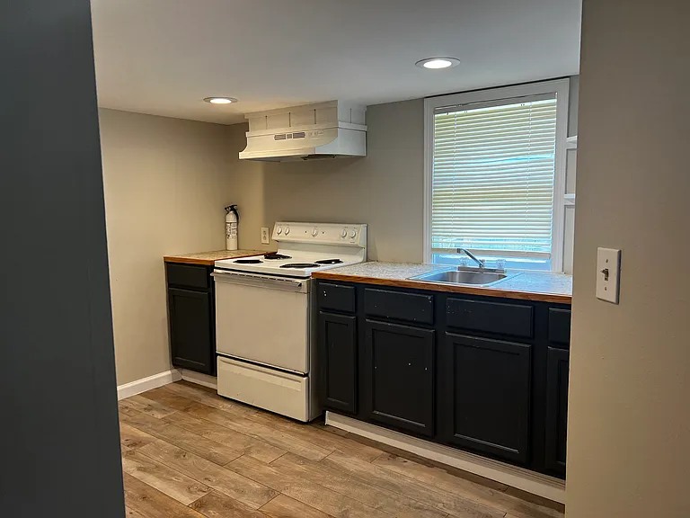 613 Prospect St — Photo 1