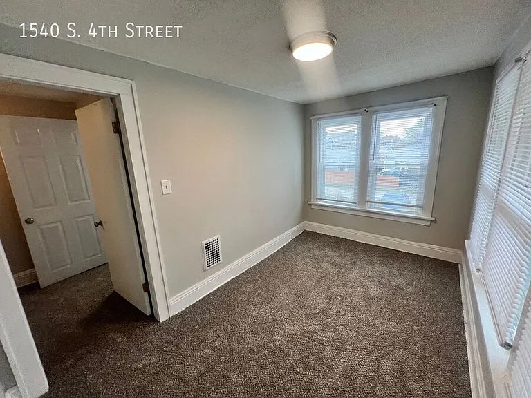 1540 S 4th St — Photo 7