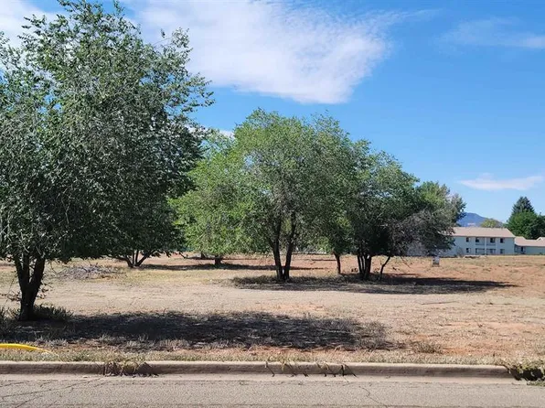 422 S Harrison Street, Cortez, CO 81321