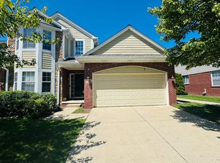 1822 Maple Park Dr E #7, Canton, MI 48188