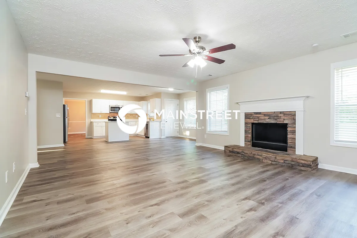 Living Room - 1731 River Mill Trl NE