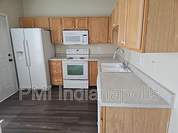 2nd image of 1819 Winfield Park Dr