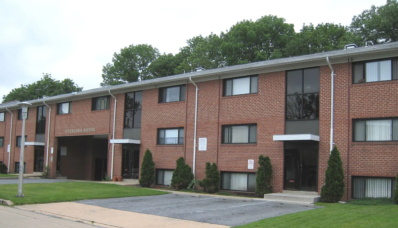 Overlook House — Photo 1