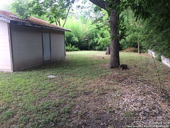 2nd image of 1020 W Russell Pl