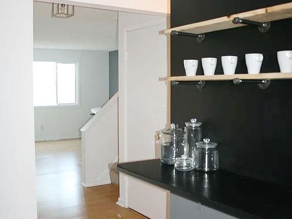 4th image of 75 Hampton Park Unit 75