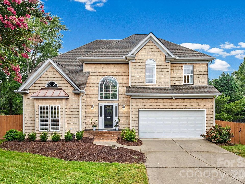 1st image of 4037 Bamborough Dr