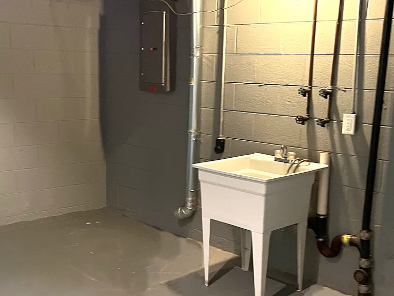 1522 Cambria Dr — Photo 19