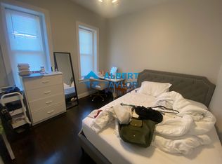 998 Tremont St APT 3, Boston, MA 02120