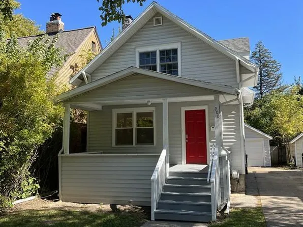 200 N Hayford Ave, Lansing, MI 48912