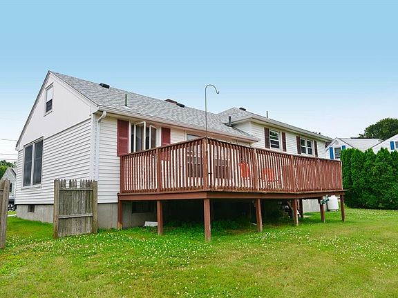 2nd image of 34 Underwood Ln