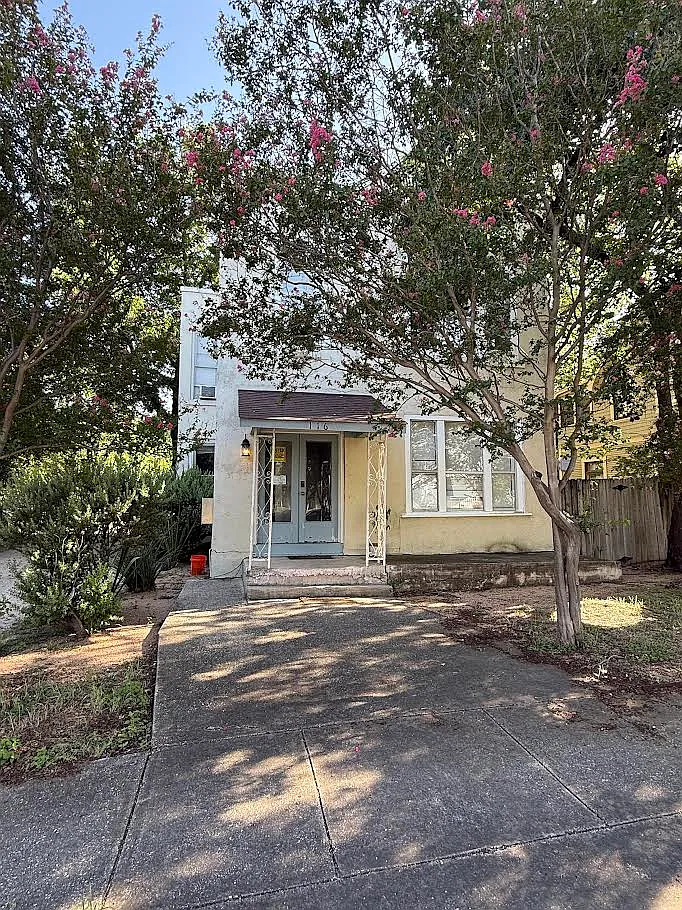 1 bed, 500 sqft, $1,000 — Photo 1
