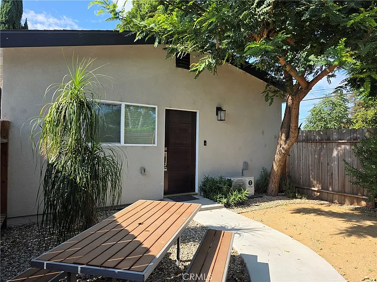 6956 Glade Ave — Photo 11