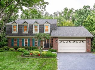 6510 Heather Brook Ct, Mc Lean, VA 22101