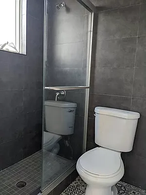 Rented by Skyline Group Real Estate | media 63