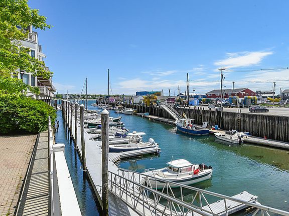 5th image of 717 Chandlers Wharf #717