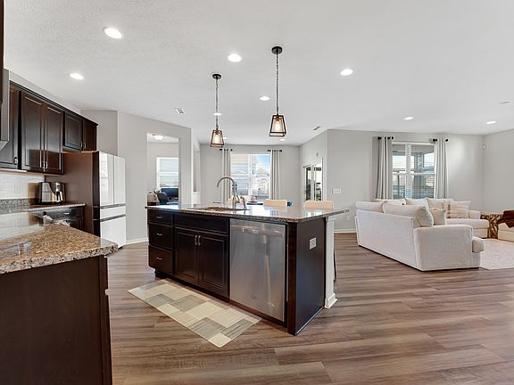 4th image of 13454 Forest Glade Dr