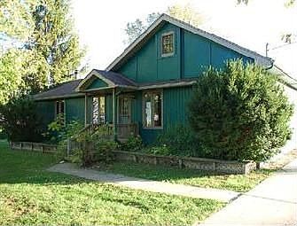 1st image of 1850 Kilbourn Ave