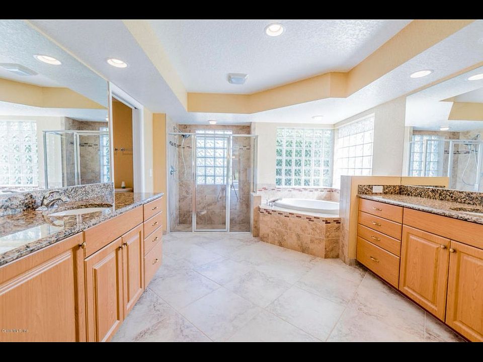 1st image of 2679 NE 108th Ln