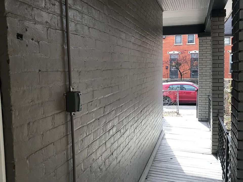 1st image of 20 E 15th St #1