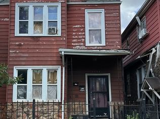 8046 S Exchange Ave, Chicago, IL 60617