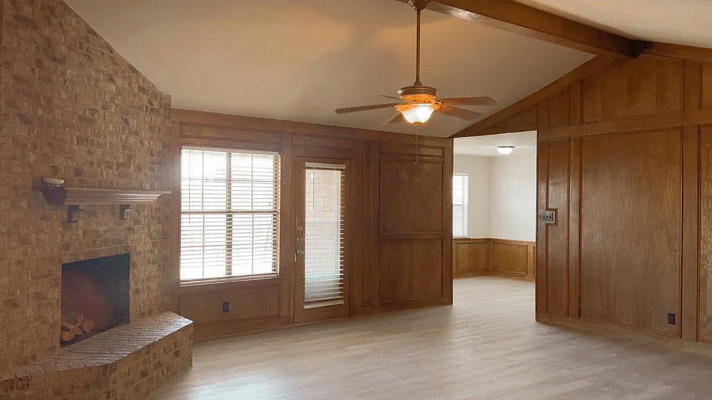 3 bed, 2.0 bath, 1670 sqft, $2,250 — Photo 4